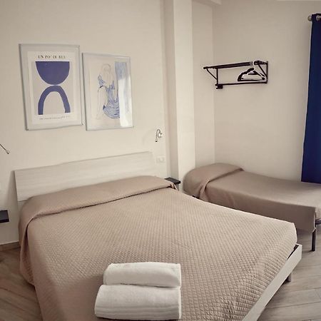 Domoblu Camere In Centro ตอร์โตลี ภายนอก รูปภาพ